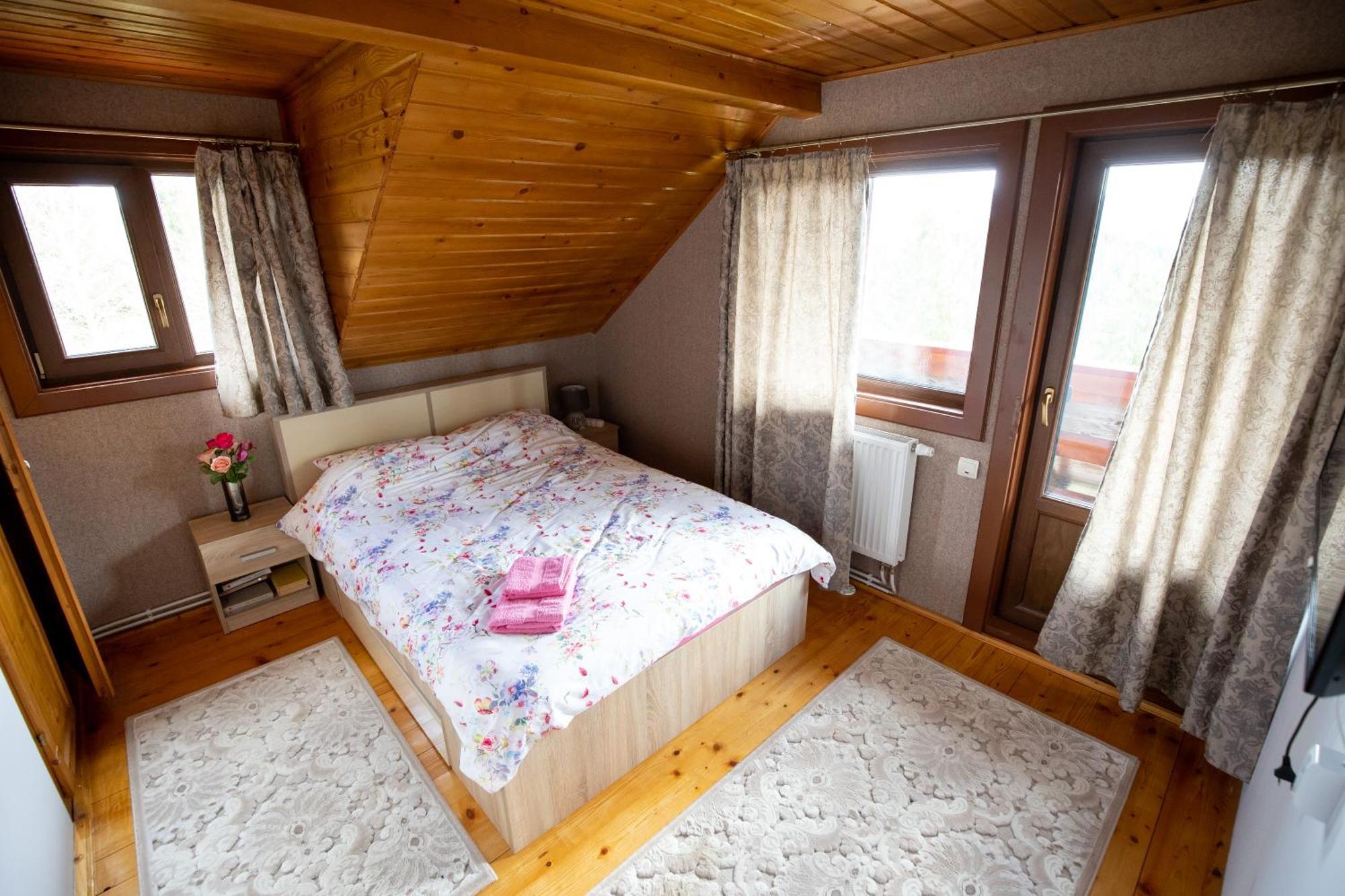 Cabana Transilvania 贝里斯 外观 照片