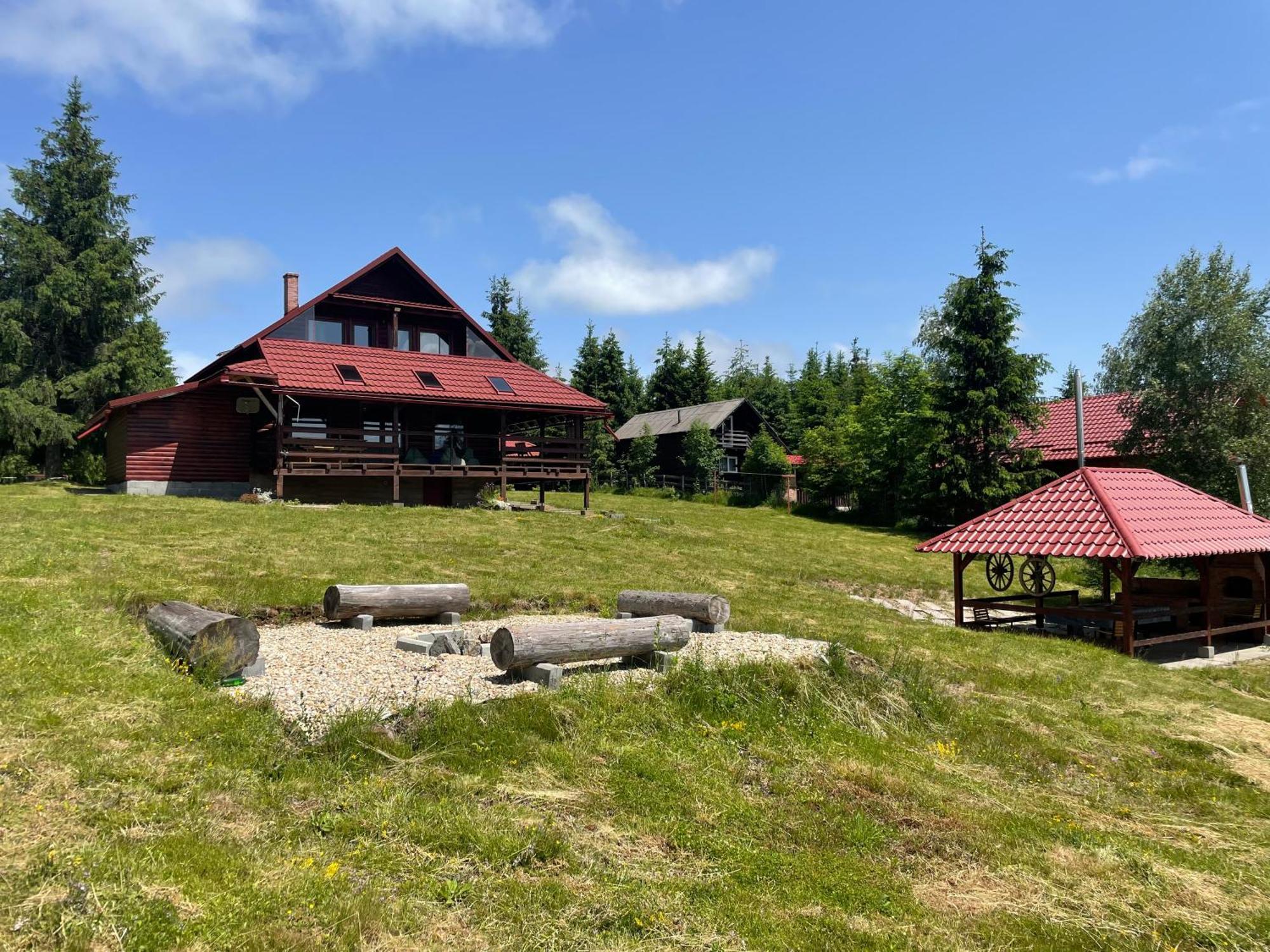 Cabana Transilvania 贝里斯 外观 照片